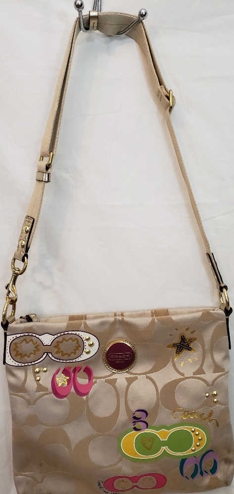 Coach Signature Applique File Bag - Picture 2 of 7